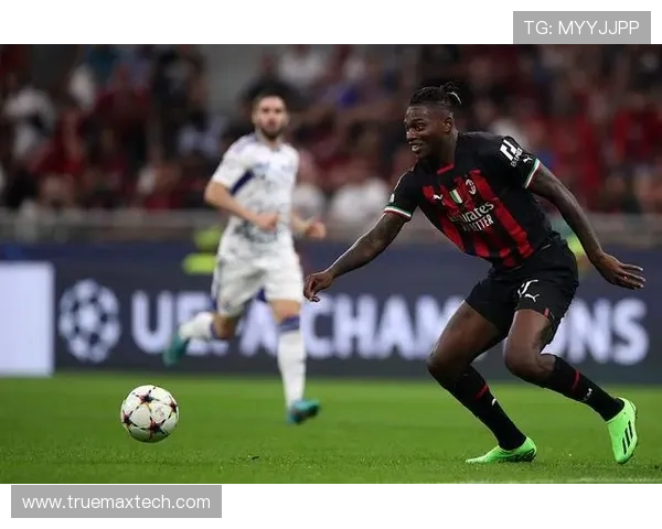 英超两队关注莱奥未正式报价